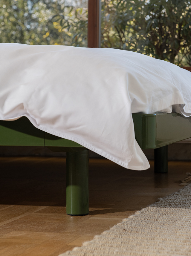 MC-1 Bed - Moss